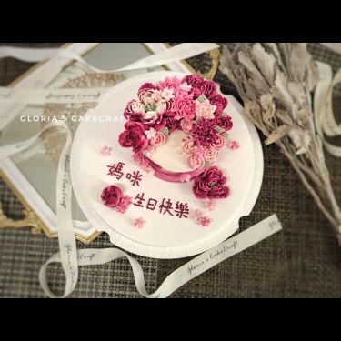 4寸新月低糖白豆霜裱花蛋糕   4" Crescent Bean Cream Flower