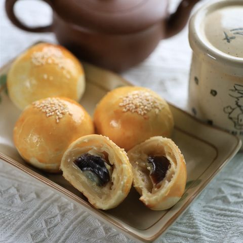 皮蛋酥(蓮蓉/紅豆蓉)