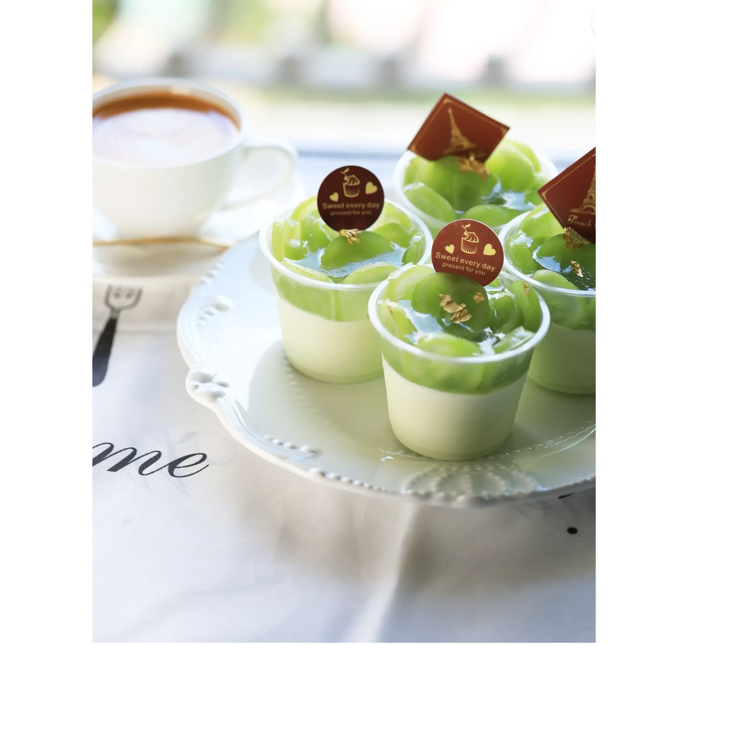 蜜瓜青提慕絲杯