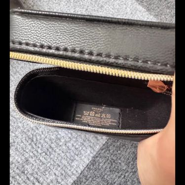 Chanel 限定珍珠唇膏包/化妝包 （套裝拆出，不包唇膏）