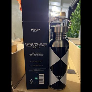 🌸Prada 型格鋼水樽 (免稅貨)
