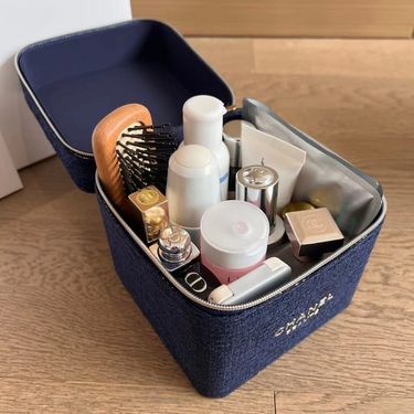 🔷 Chanel beauty贈品燙金絨絲質(牛仔布）化妝盒收納箱