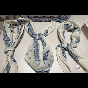 Chole 仙境花園系列絲巾(專櫃)