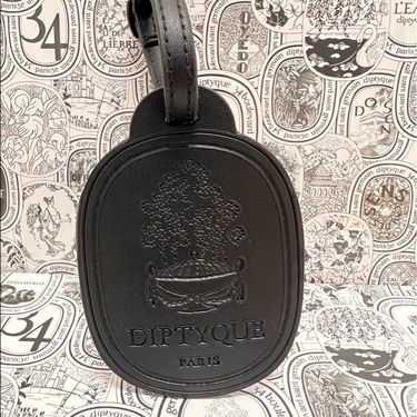 Diptyque 行李牌 (免稅)