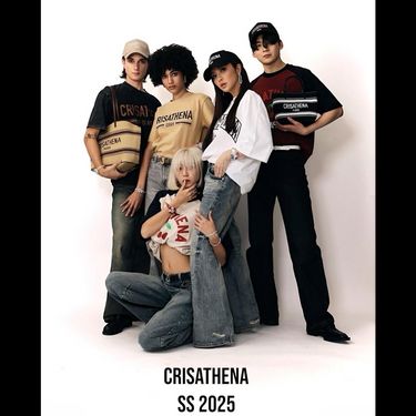 Crisathena Paris短䄂花花Tee