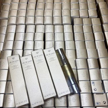 日本Cle de peau FIRMING SERUM SUPREME高效緊緻精華(9ml)