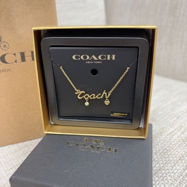 Coach Logo項鍊(金色)