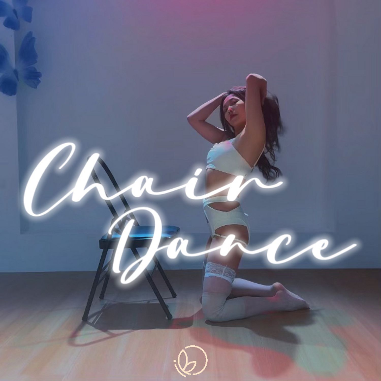 Chair Dance Mini Choreo by Stefanie
