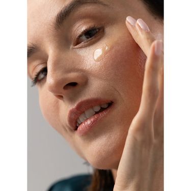 RÉVIVE 多效抗衰老眼精華 Peau Magnifique Eye Concentrate / Nightly Youth Renewal 15ml