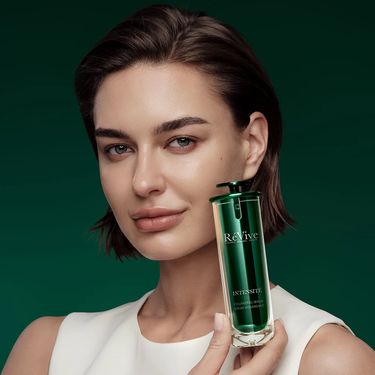 RÉVIVE 極緻豐盈除皺精華 (又稱口水精華）Intensité Volumizing Serum Ultime / Targeted Skin Filler 30ml