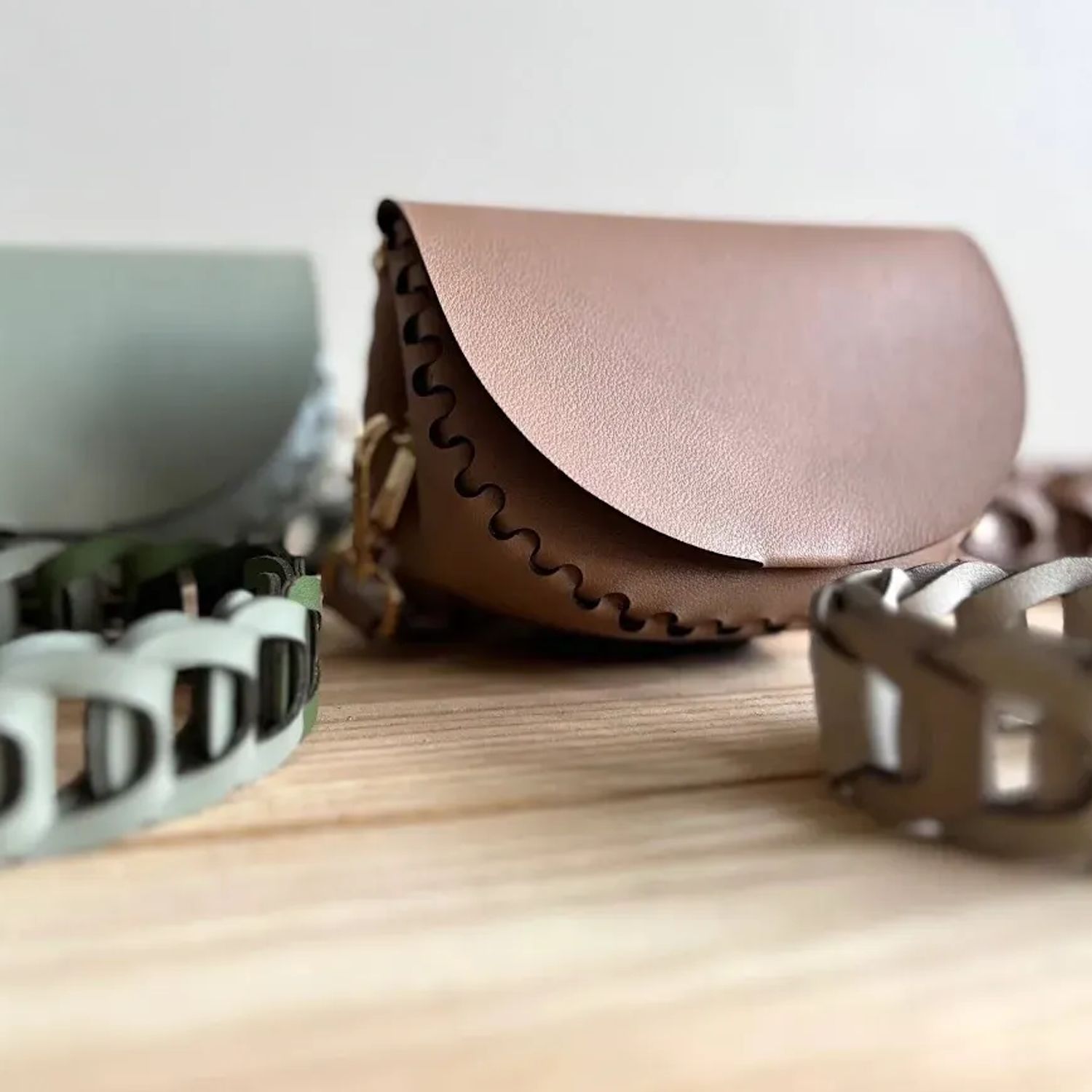 Vegan Leather D-Purse (2-hour)