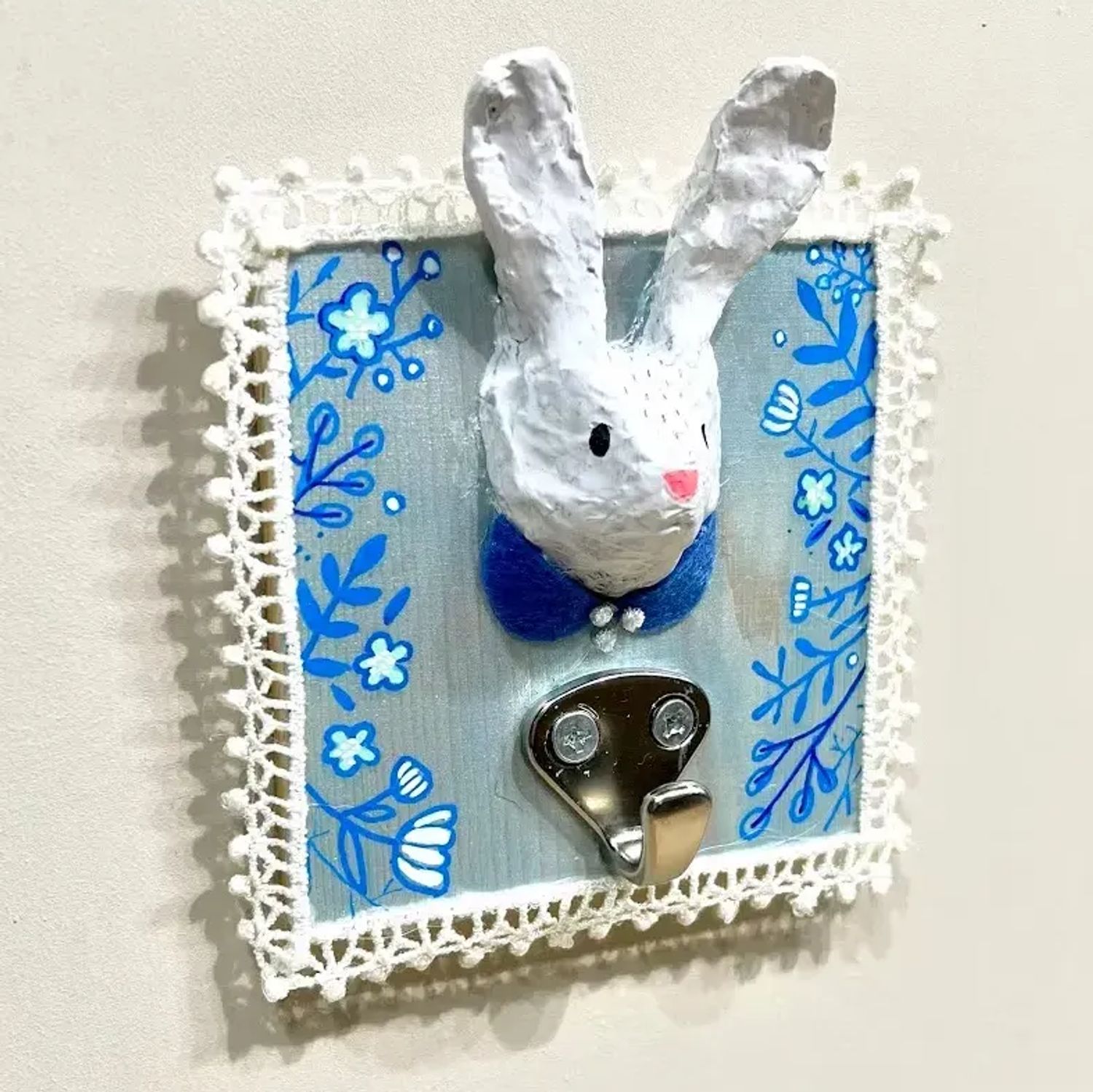 Wall Hanger (1-hour)