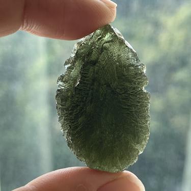 #捷克隕石   #Moldavite 重量：14.96克