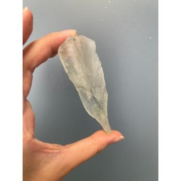 Prasiolite 绿堇雲石 Weight 71g