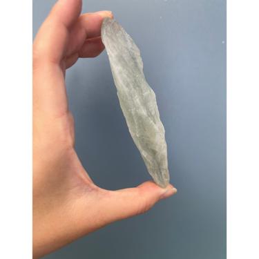 Prasiolite 绿堇雲石 Weight :60.9g