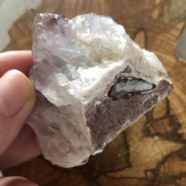 AMETHYST CRYSTAL CLUSTER HEMATITE INCLUSIONS