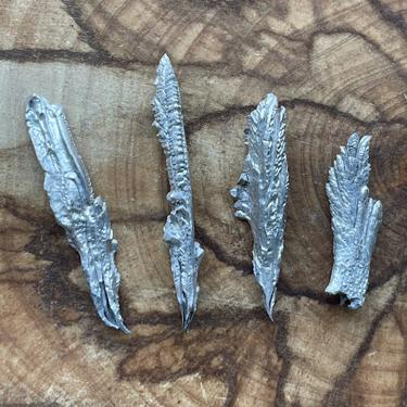 MAGNESITE in set of 4   (2.11g)