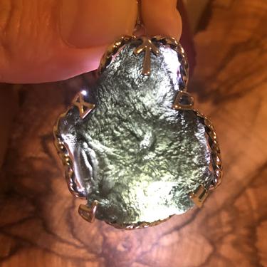 #Moldavite  #捷克隕石 18.09g
