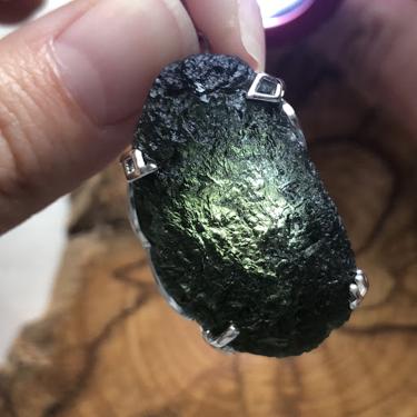 Moldavite 捷克隕石 20.50g
